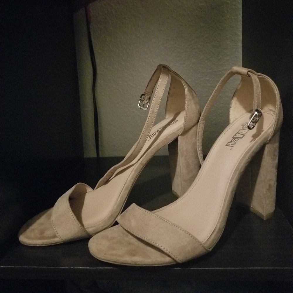 Tan heels